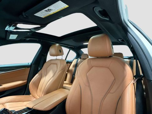 Used 2019 BMW 530i xDrive w/ Convenience Package image 20