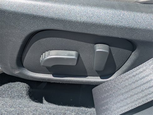 Used 2018 Subaru Forester 2.5i Limited image 20