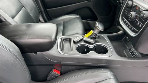 Used 2020 Dodge Durango SXT image 91