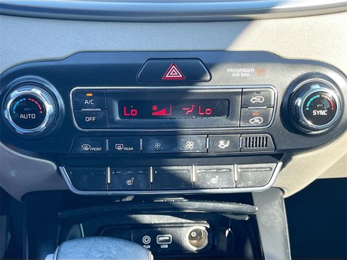 Used 2020 Kia Sorento LX w/ LX I4 Convenience Package image 15