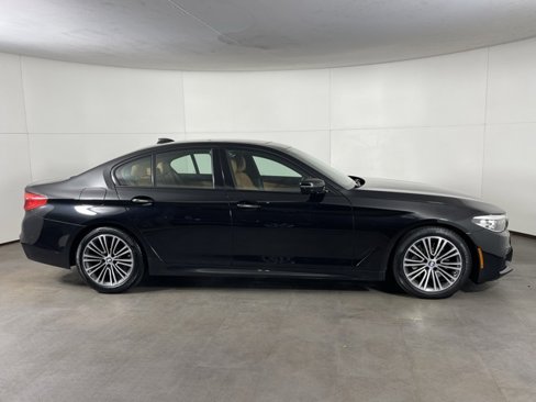 Used 2018 BMW 540i xDrive image 8