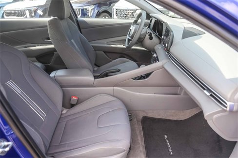 Used 2023 Hyundai Elantra SEL image 16