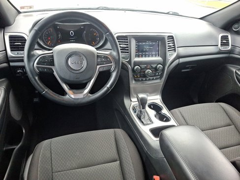 Used 2021 Jeep Grand Cherokee Laredo image 11