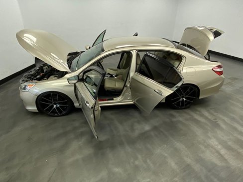 Used 2016 Honda Accord LX image 45