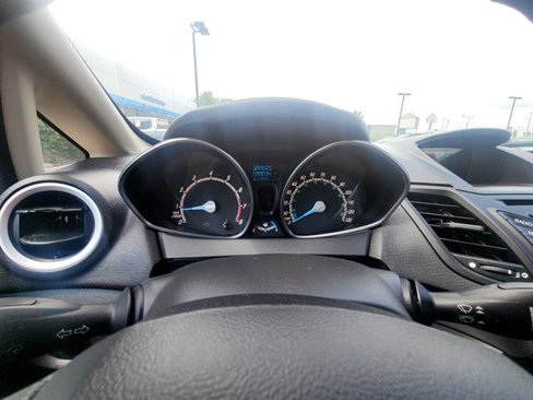 Used 2017 Ford Fiesta SE image 17