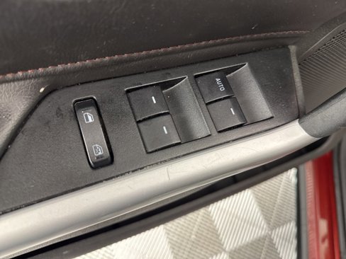 Used 2014 Ford Edge SEL image 13