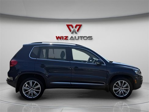 Used 2016 Volkswagen Tiguan SE image 4