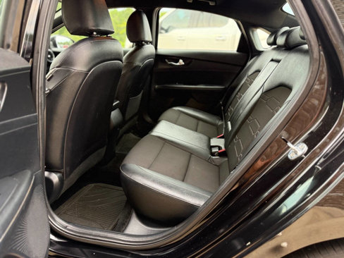 Used 2020 Kia Forte GT-Line image 16