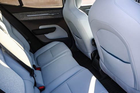 New 2025 Volvo EX30 Ultra w/ Protection Package Premier image 13