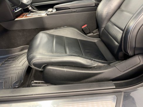 Used 2010 Mercedes-Benz E 550 Coupe image 13