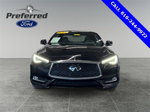 Used 2019 INFINITI Q60 3.0t Luxe w/ Essential Package image 10