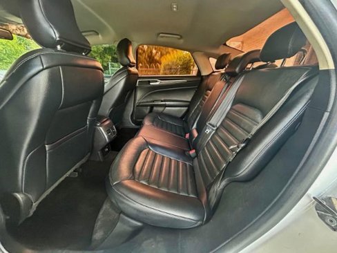 Used 2018 Ford Fusion SE w/ Fusion SE Technology Package image 7