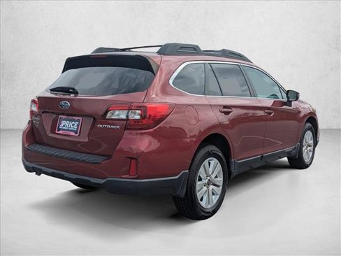 Used 2015 Subaru Outback 2.5i Premium image 5