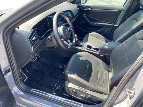 Used 2019 Volkswagen Jetta GLI Autobahn image 17