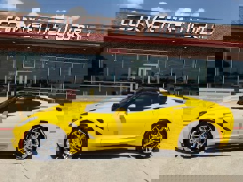 Used 2015 Chevrolet Corvette Stingray Coupe image 10