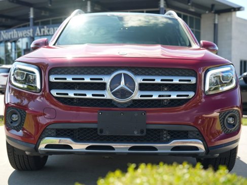 Certified 2021 Mercedes-Benz GLB 250 4MATIC w/ Premium Package image 11