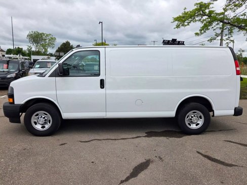 Used 2019 Chevrolet Express 2500 w/ Driver Convenience Package image 7