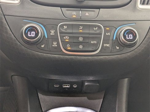 Used 2023 Chevrolet Malibu LT image 22