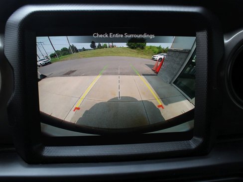 Certified 2022 Jeep Wrangler Unlimited Sport w/ Sun And Sound Package image 15