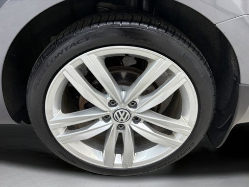 Used 2015 Volkswagen Golf SEL image 34