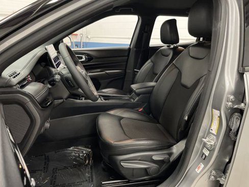 Used 2022 Jeep Compass Altitude image 4