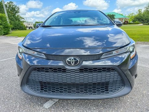 Used 2022 Toyota Corolla LE image 6