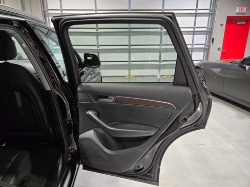 Used 2014 Audi Q5 2.0T Premium Plus image 30