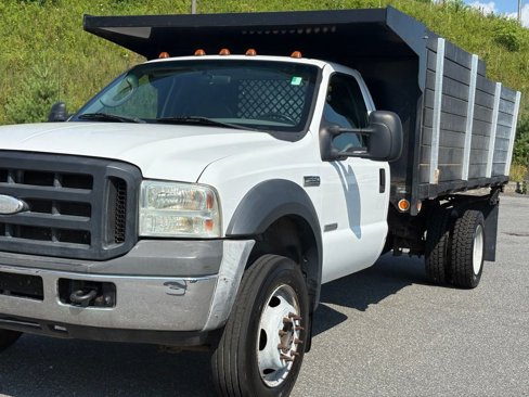 Used 2007 Ford F550 2WD Regular Cab Super Duty image 41