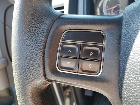 Used 2013 RAM 1500 Classic SLT image 25