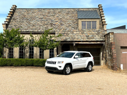 Used 2014 Jeep Grand Cherokee Laredo w/ Quick Order Package 23E image 2