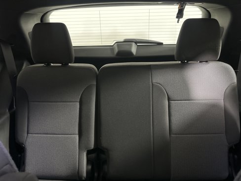 Used 2022 Chevrolet Traverse LT image 23