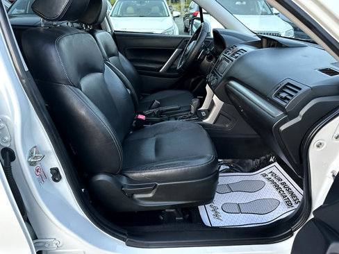 Used 2015 Subaru Forester 2.0XT Touring w/ Eyesight & Navigation System image 12