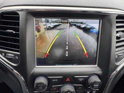 Used 2018 Jeep Grand Cherokee Altitude image 20