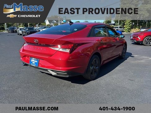 Used 2022 Hyundai Elantra SEL image 6