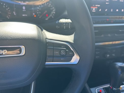 Used 2022 Jeep Compass Altitude image 9