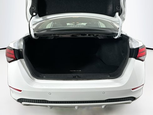 Used 2023 Nissan Sentra SV image 26