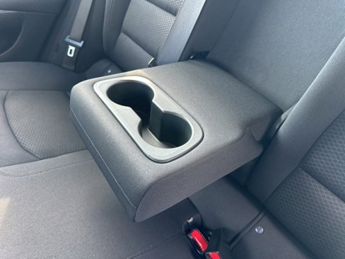 Used 2023 Chevrolet Malibu LT w/ Driver Confidence Package image 31