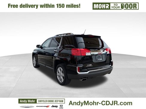Used 2017 GMC Terrain SLT w/ Open Road Package image 5