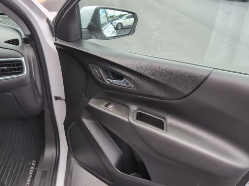 Used 2022 Chevrolet Equinox LT image 8