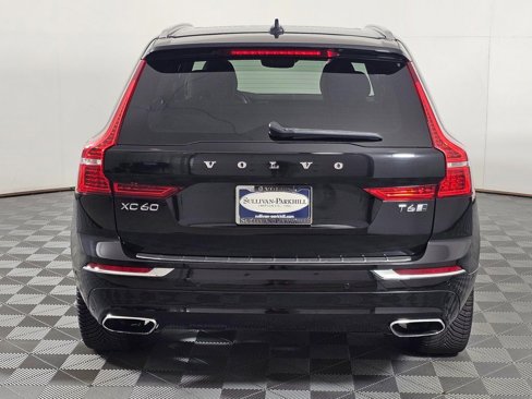 Used 2020 Volvo XC60 T6 Inscription w/ Protection Package image 9