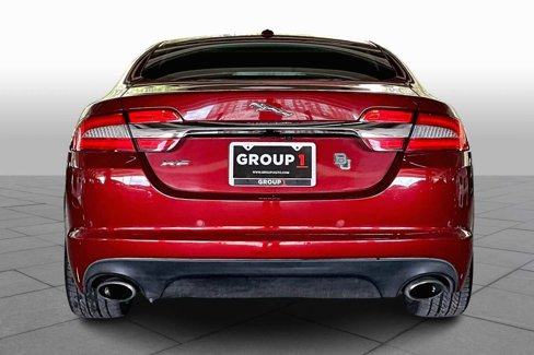 Used 2012 Jaguar XF image 4