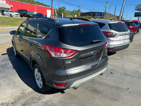 Used 2015 Ford Escape SE w/ Equipment Group 201A image 6