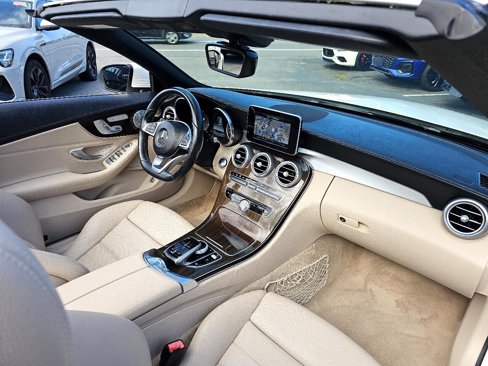 Used 2017 Mercedes-Benz C 300 4MATIC Cabriolet image 61