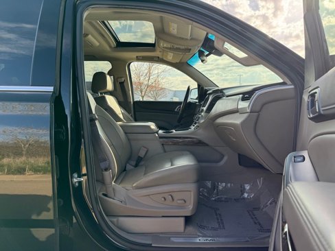 Used 2019 GMC Yukon SLT w/ Open Road Package image 42