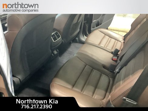 Certified 2019 Kia Sorento SX w/ SX Touring Package image 21