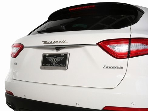 Used 2018 Maserati Levante image 9
