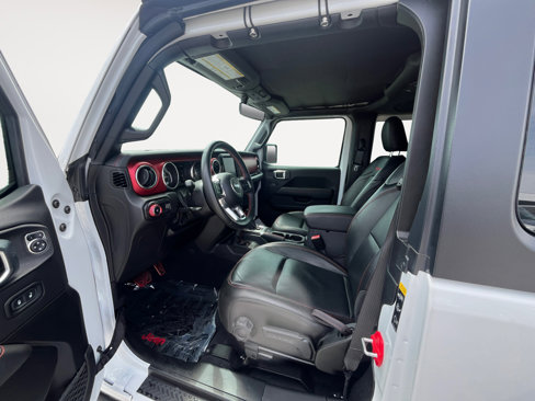Used 2023 Jeep Wrangler Rubicon w/ Cold Weather Group image 19