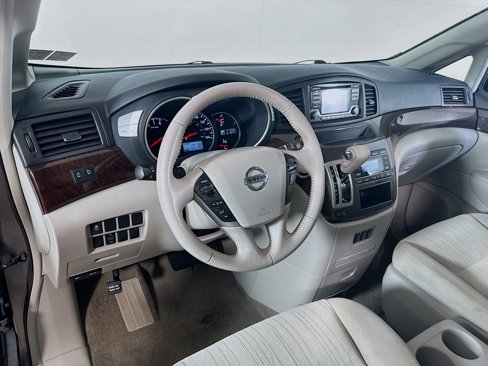 Used 2016 Nissan Quest SV image 16