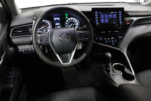 Used 2022 Toyota Camry LE image 22