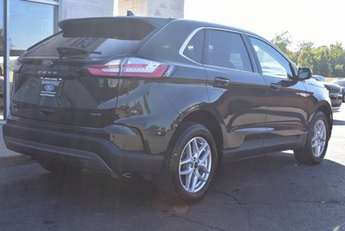 Used 2023 Ford Edge SEL w/ Convenience Package image 11